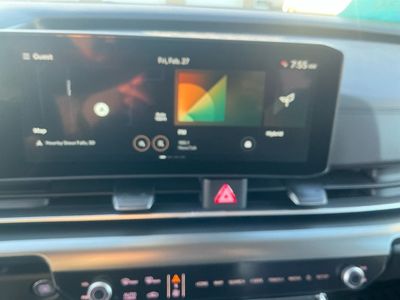 2026 Kia Carnival Hybrid — photo 12 view
