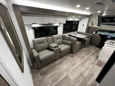 2027 Jayco GREYHAWK — photo 16 view