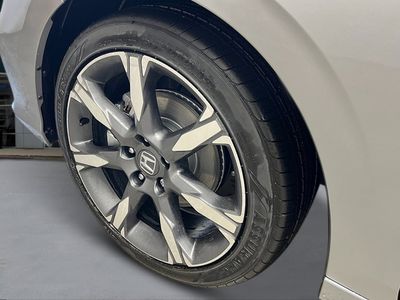2026 Honda Civic Hatchback Hybrid - Photo 12