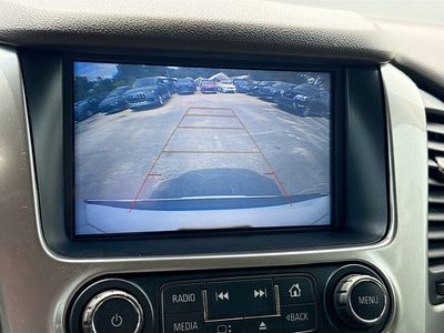 2019 Chevrolet Suburban — photo 35 view