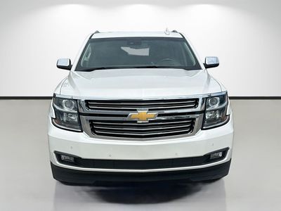 2019 Chevrolet Suburban — photo 8 view