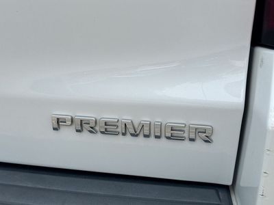 2019 Chevrolet Suburban — photo 11 view