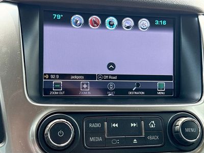 2019 Chevrolet Suburban — photo 34 view