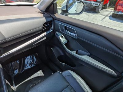 2022 Nissan Rogue - Photo 18