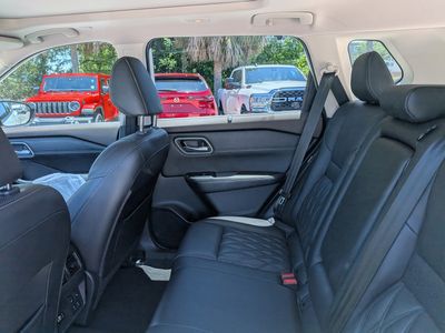2022 Nissan Rogue - Photo 14