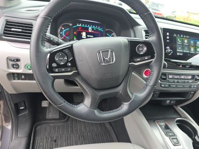 2021 Honda Pilot — photo 12 view