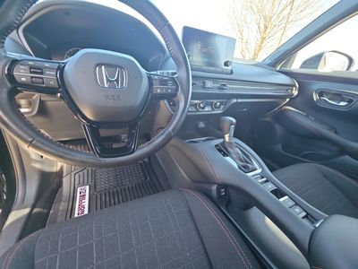 2025 Honda HR-V - Photo 12