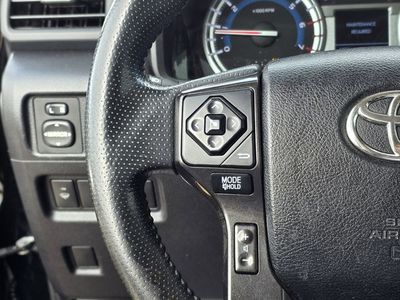 2018 Toyota 4Runner — photo 25 view