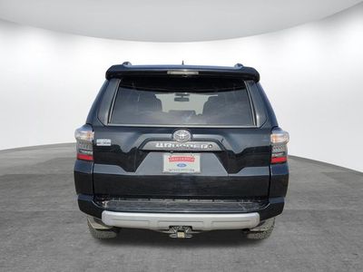 2018 Toyota 4Runner — detail view