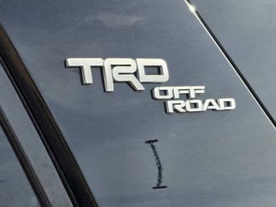 2018 Toyota 4Runner — photo 32 view