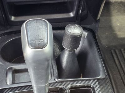 2018 Toyota 4Runner — photo 23 view