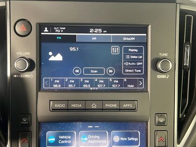2025 Subaru Forester — photo 21 view