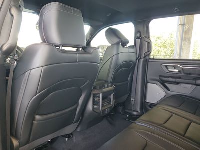 2026 Ram 1500 — photo 9 view