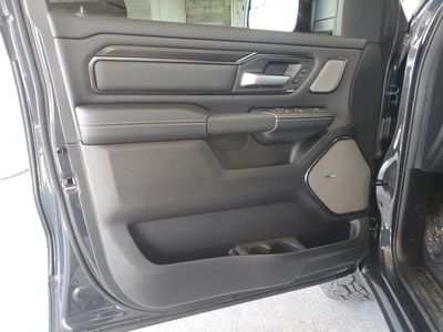 2026 Ram 1500 — photo 13 view