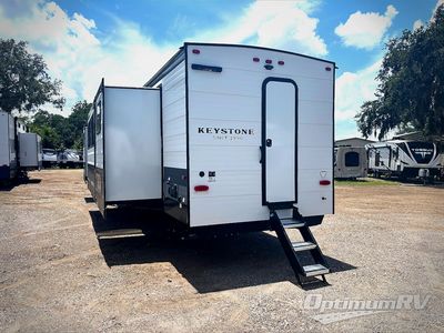 2026 Keystone Hideout — rear three-quarter view