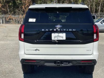 2025 Ford Expedition Max - Photo 4