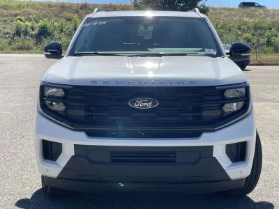 2025 Ford Expedition Max - Photo 8