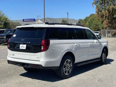 2025 Ford Expedition Max - Photo 3