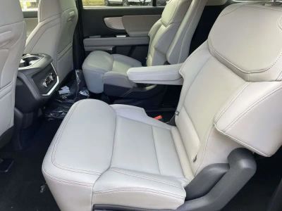 2025 Ford Expedition Max - Photo 12