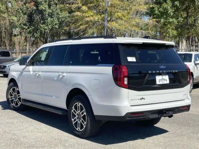 2025 Ford Expedition Max - Photo 5