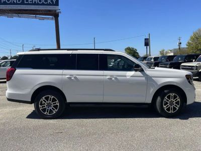 2025 Ford Expedition Max - Photo 2