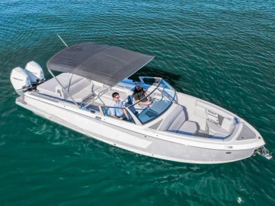 2025 Aviara AV28 Outboard - Photo 8