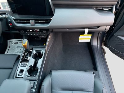 2026 Subaru Outback — photo 17 view
