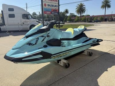 2025 Yamaha WaveRunners VX Limited HO — interior view