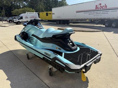 2025 Yamaha WaveRunners VX Limited HO — detail view
