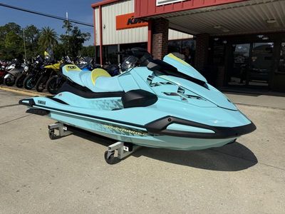 2025 Yamaha WaveRunners VX Limited HO — side profile view