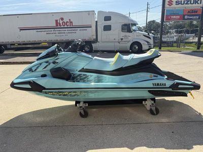 2025 Yamaha WaveRunners VX Limited HO — photo 9 view