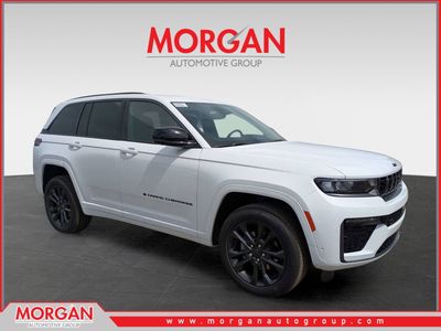 2026 Jeep Grand Cherokee Limited Reserve in White/off-white — front three-quarter view
