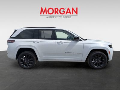 2026 Jeep Grand Cherokee — side profile view