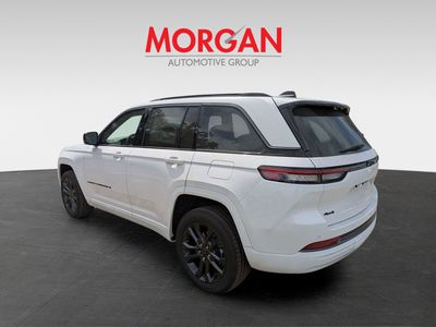 2026 Jeep Grand Cherokee — detail view