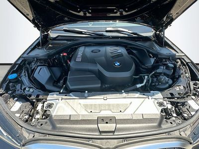 2025 BMW 3 Series - Photo 30