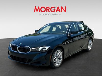 2025 BMW 3 Series - Photo 3