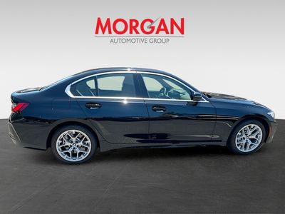 2025 BMW 3 Series - Photo 8