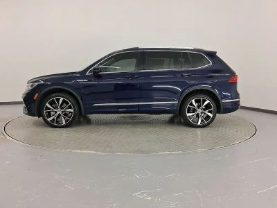 2023 Volkswagen Tiguan SUV - Photo 2