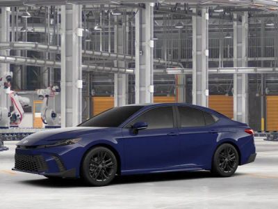 2026 Toyota Camry - Photo 31
