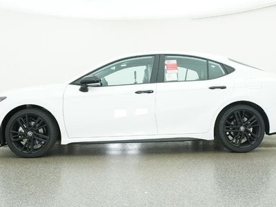 2026 Toyota Camry - Photo 15