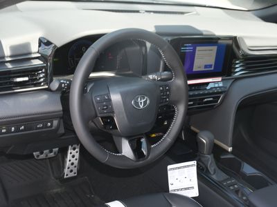 2026 Toyota Camry - Photo 4