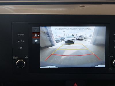 2025 Kia Sportage — photo 16 view