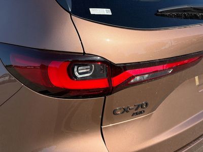 2026 Mazda CX-70 — photo 10 view