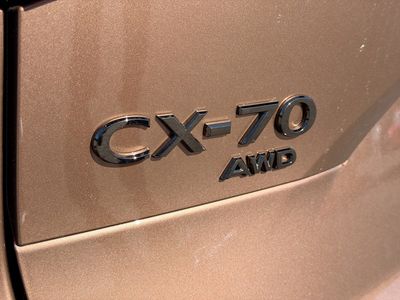 2026 Mazda CX-70 — photo 11 view