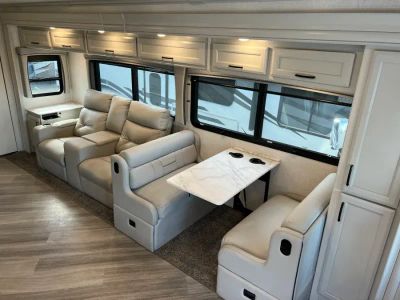 2024 Holiday Rambler VACATIONER — photo 7 view