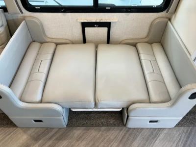 2024 Holiday Rambler VACATIONER — photo 9 view