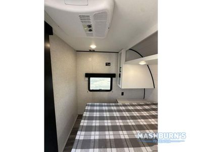 2025 Jayco Jay Flight SLX — photo 23 view