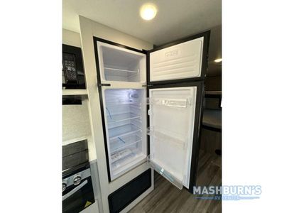 2025 Jayco Jay Flight SLX — photo 18 view
