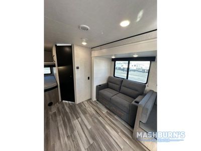 2025 Jayco Jay Flight SLX — photo 12 view