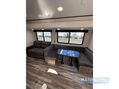 2025 Jayco Jay Flight SLX — photo 11 view
